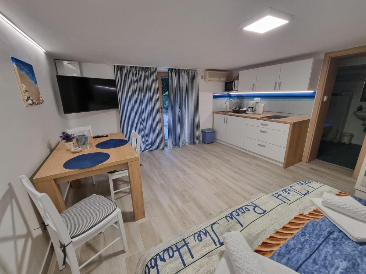 Apartments Casia บัชกา ภายนอก รูปภาพ